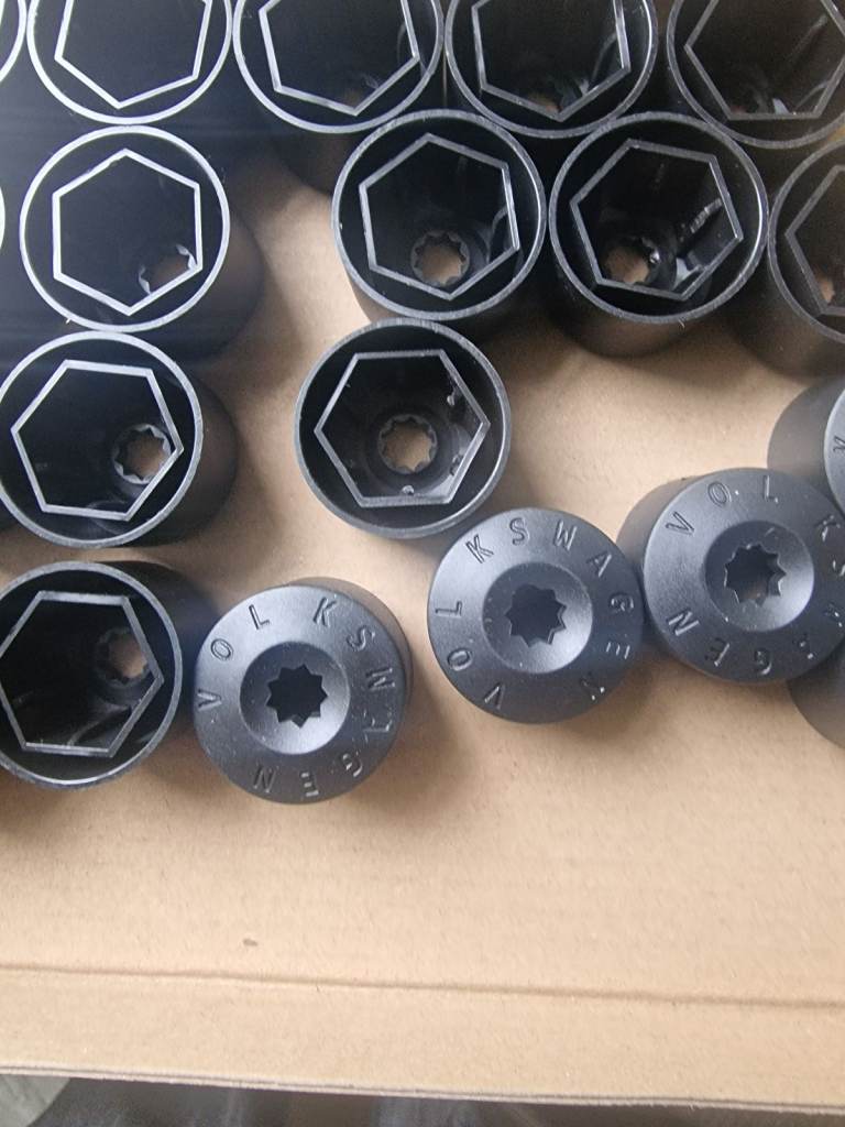 Vw wheel nut covers
