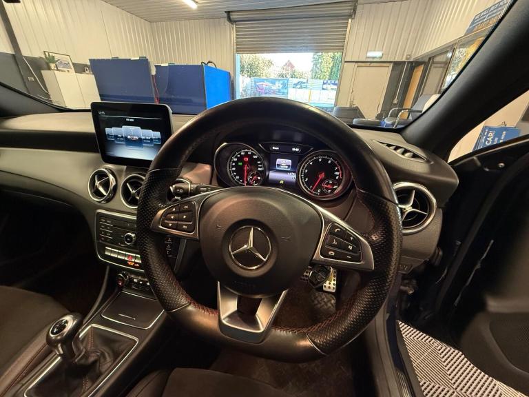 2017 Mercedes-Benz GLA 1.6 GLA200 AMG Line Euro 6 (s/s) 5dr ESTATE Petrol Manual