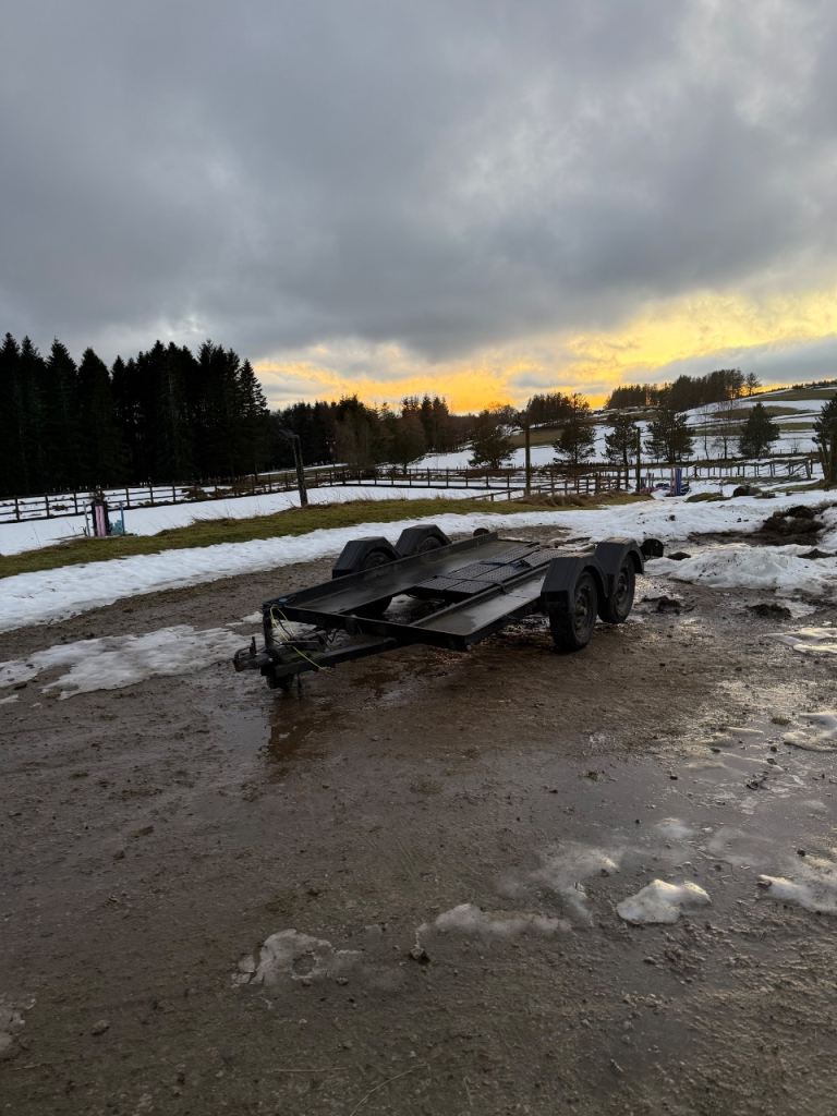 Small transporter trailer 