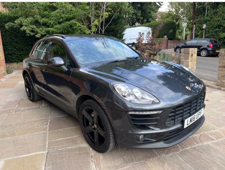 Porsche, MACAN S | 1 Owner | Full Porsche History | Pan Roof | Apple CarPlay