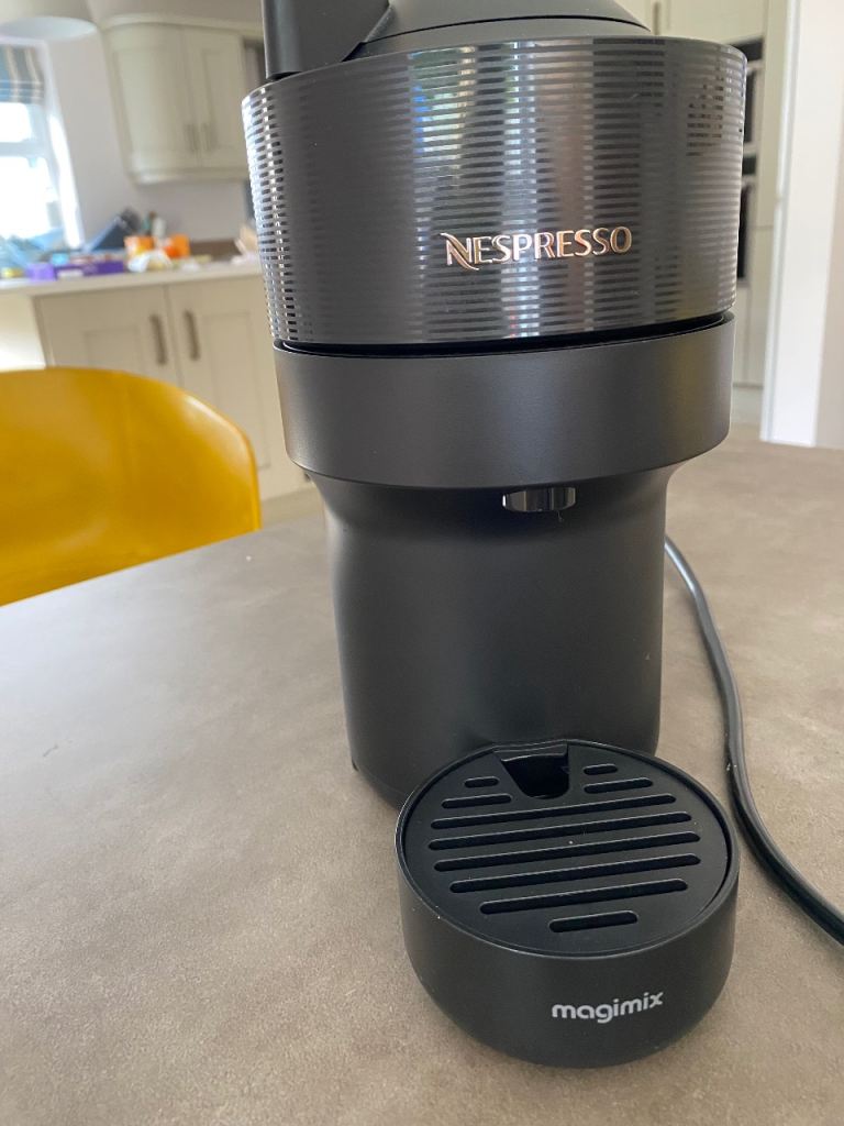 Nespresso Vertuo Pop (Magimix) coffee machine 
