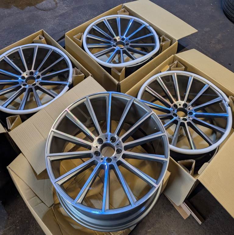 🔥SEAT  5X112   20 X 8.5J  Gunmetal With Polished Face Alloy Wheels 🔥 NEW!!