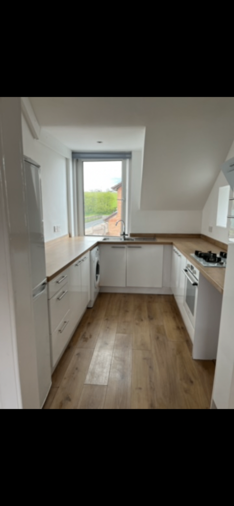 2 bedroom house to let Moodiesburn 