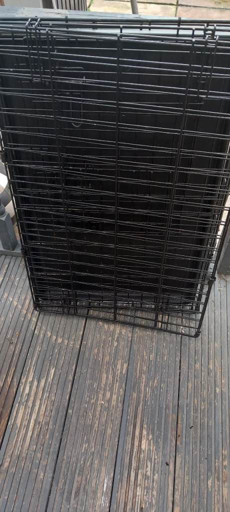 Dog crate. SOLD
