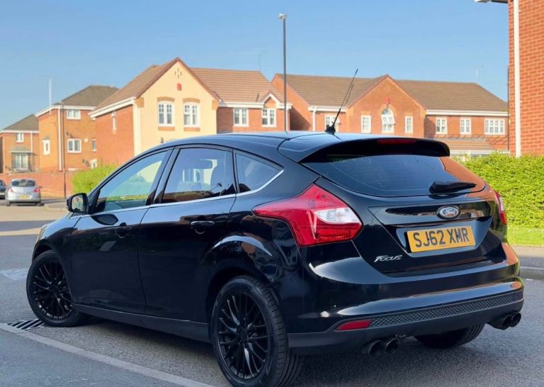 Ford, FOCUS, Hatchback, 2012, Semi-Auto, 1596 (cc), 5 doors