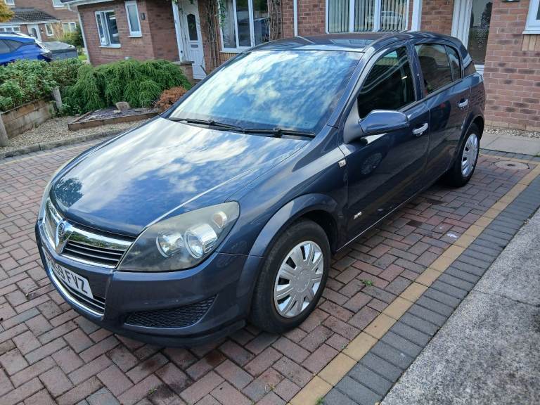 LOW MILEAGE VAUXHALL ASTRA 1.6 LIFE AC PETROL, ULEZ, 55 MPG, LONG MOT, PX TAKEN