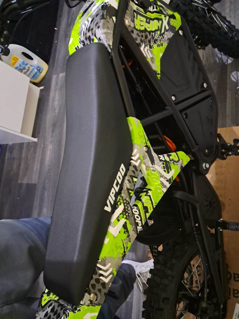 Vipcoo h3 dirt bike 4 weeks old bought it brand new 19th november 