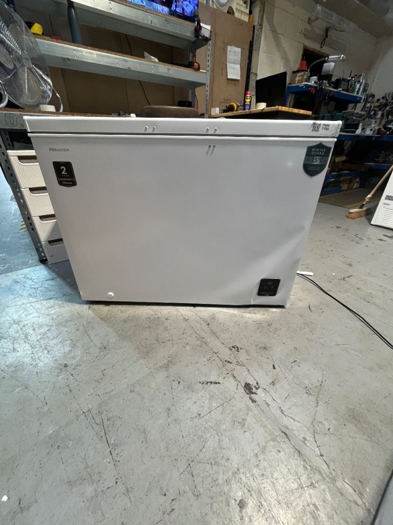 HISENSE FC386D4AWLE Chest Freezer - White RRP £299