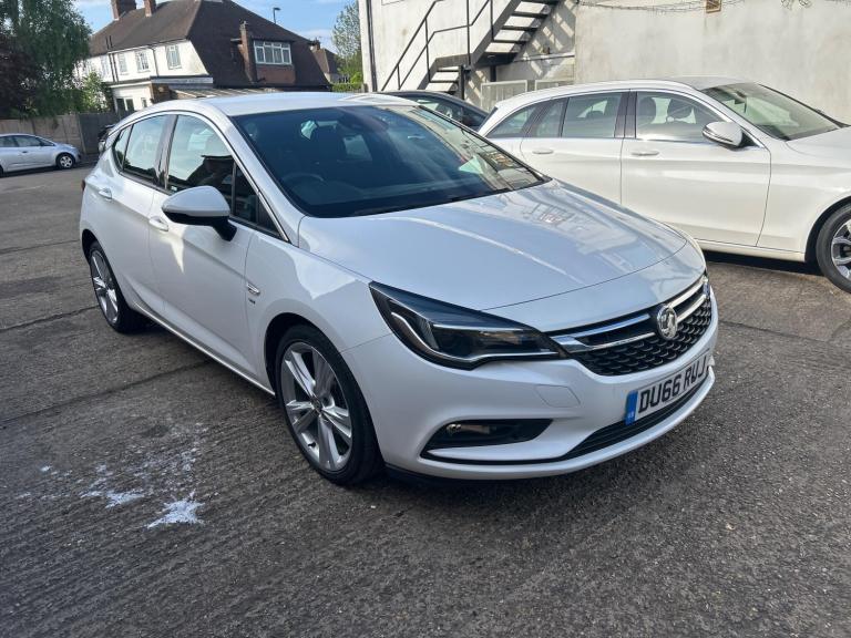 2016 Vauxhall Astra 1.6 CDTi 16V 136 SRi Nav 5dr HATCHBACK DIESEL Manual