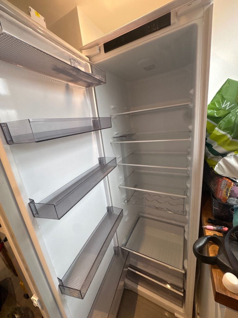 Integrated fridge lamona full size 