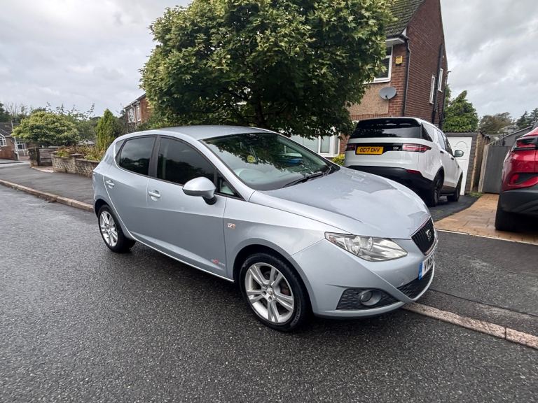 Seat, IBIZA, Hatchback, 2011, Manual, 1390 (cc), 5 doors