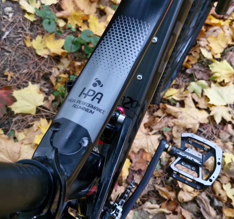 BRAND NEW CUBE STING 29ER FULL SUSPENSION💥 SIZE MEDIUM ORIGINALLY PURCHASED FOR £1400 