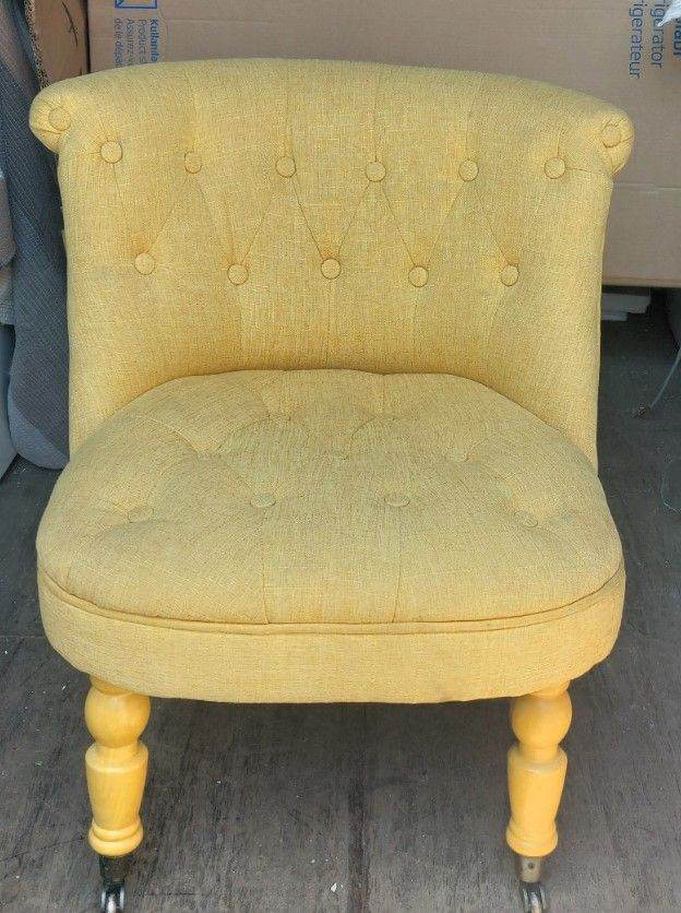 Victorian Style Nursing Chair