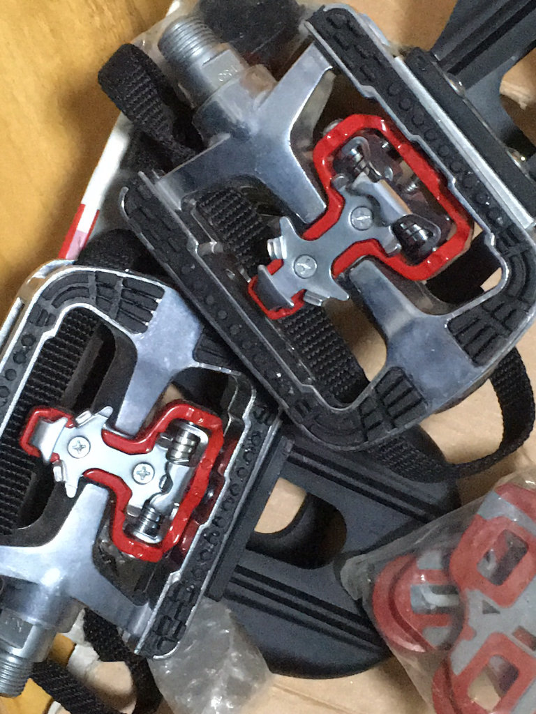  SPD Pedals for Spin Bike with Toe Cages for Shimano Clip Pedals 