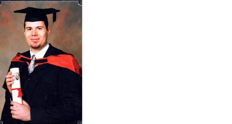 Highly experienced Physics/Maths/Chemistry Tutor (PhD qualified)