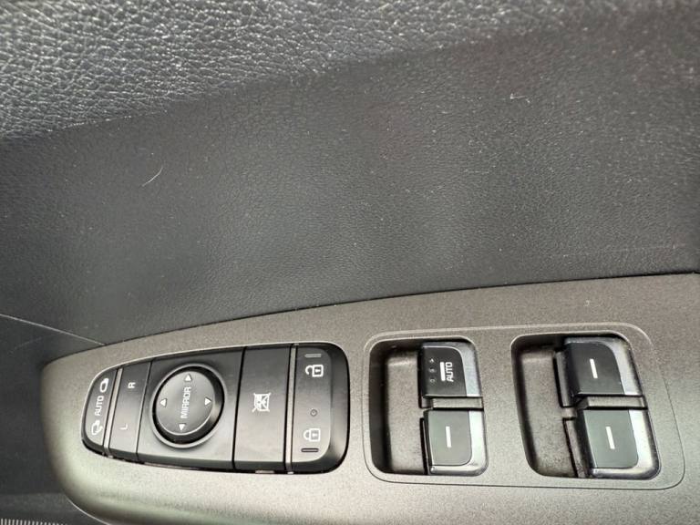 2016 Kia Sportage 1.7 CRDi 2 SUV 5dr Diesel Manual Euro 6 (s/s) (114 bhp) ESTATE Diesel Manual