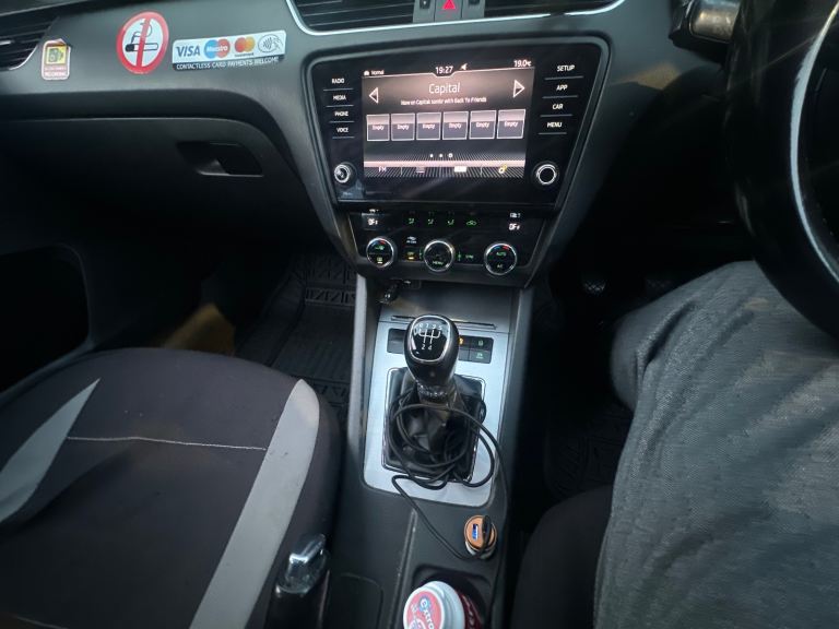 Skoda, OCTAVIA, Estate, 2019, Manual, 1598 (cc), 5 doors
