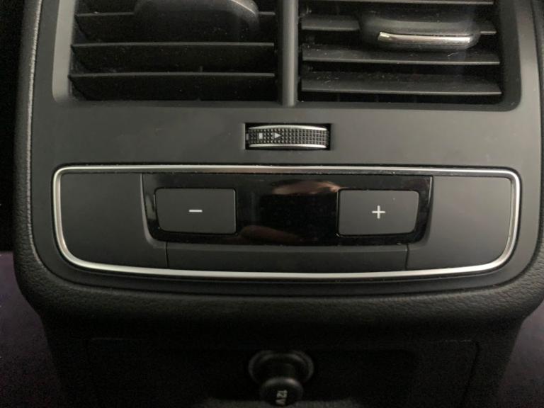 2021 Audi A4 Avant 2.0 TDI 40 Sport Edition Estate 5dr Diesel S Tronic quattro Euro 6 (s/s) (2 Es...