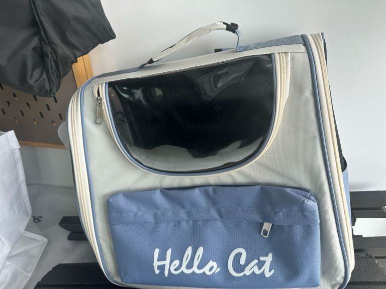 Hello Cat Pet Carrier Backpack - Blue and White