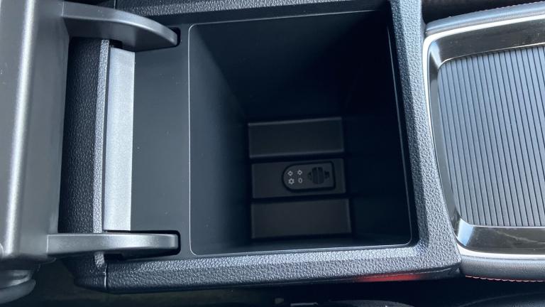 2024 MG MG HS 1.5 T-GDI Trophy 5dr DCT Petrol Hatchback Hatchback Petrol Automatic