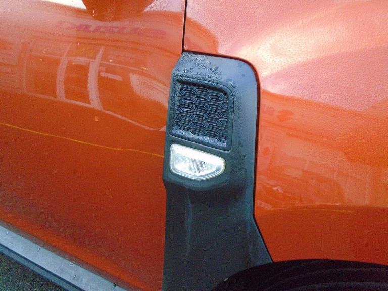 2022 Dacia Duster 1.0 TCe 90 Comfort 5dr HATCHBACK PETROL Manual