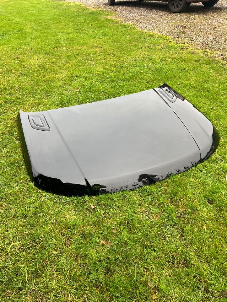 RangeRover svr bonnet 2022