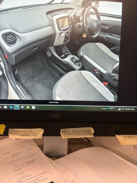 2017 Toyota Aygo 1.0 VVT-i x-play Hatchback 5dr Petrol Manual Euro 6 (68 ps)