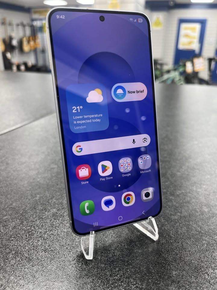 SAMSUNG S25 - 256GB