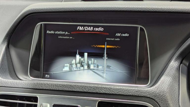  Mercedes-Benz E Class 2.1 E 220 AMG Line Edition D Auto 2dr Diesel Automatic