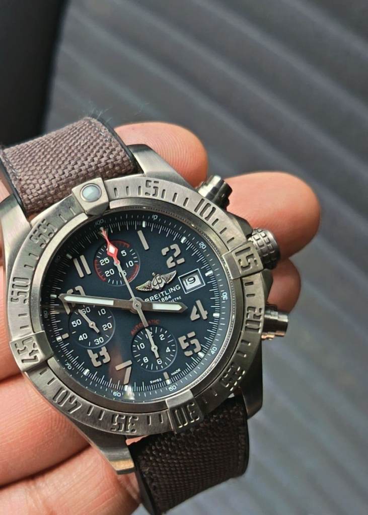Breitling Bandit Avenger Titanium 45mm Automatic 