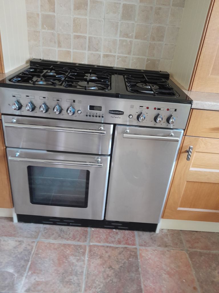 Rangemaster Toledo double oven with Gas Hob