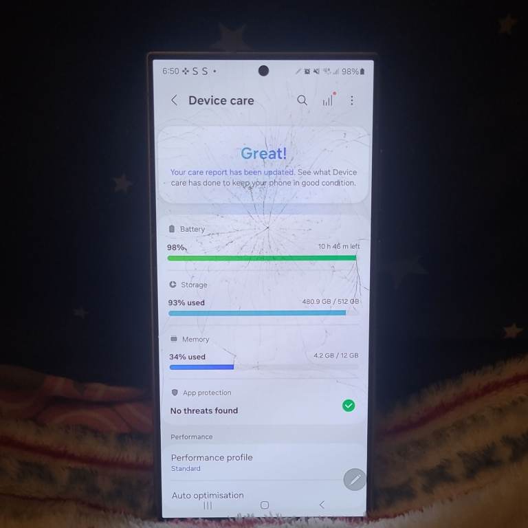 Samsung Galaxy S24 Ultra - 512gb - cracked screen
