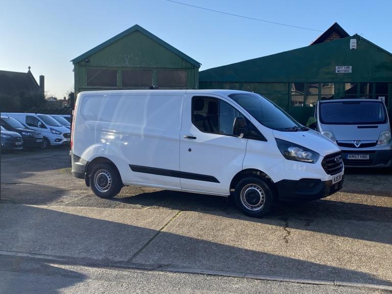 FORD TRANSIT CUSTOM 2.0 300 EcoBlue White Manual Diesel 2019