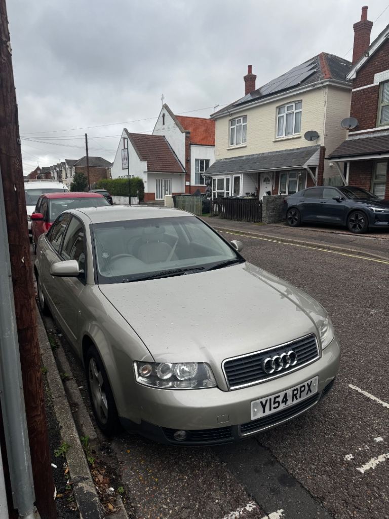 Audi, A4, Saloon, 2001, Manual, 1984 (cc), 4 doors