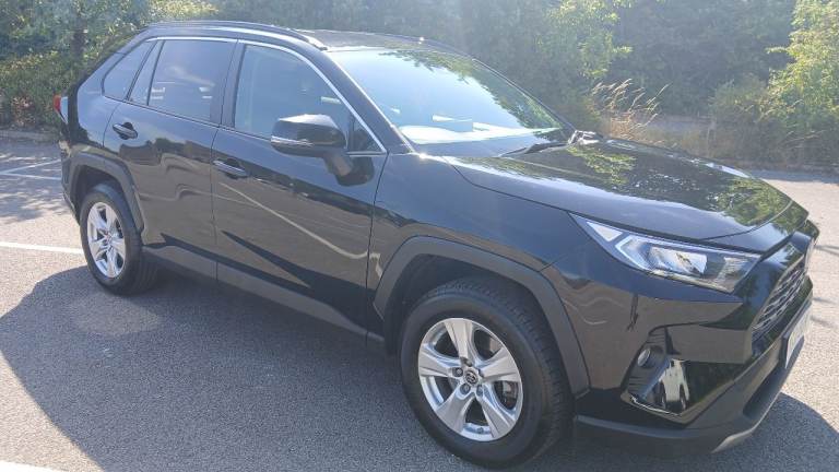 Toyota rav4 Icon Hybrid 2.5 2021 reg