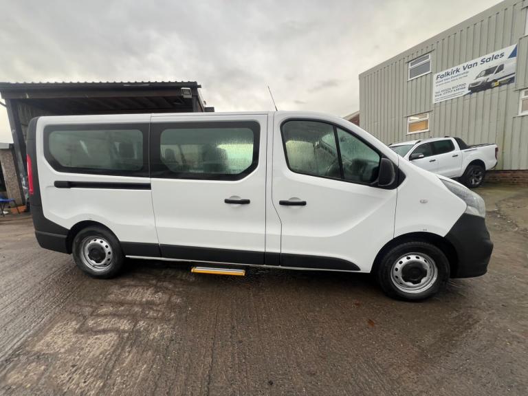 2018 Vauxhall Vivaro 2900 1.6CDTI 95PS ecoFLEX H1 Combi 9 Seat MPV Diesel Manual