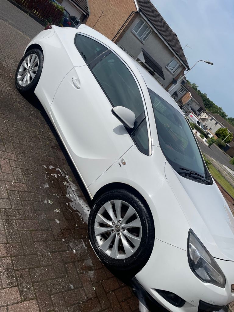Vauxhall, ASTRA GTC, Hatchback, 2014, Other, 1956 (cc), 3 doors