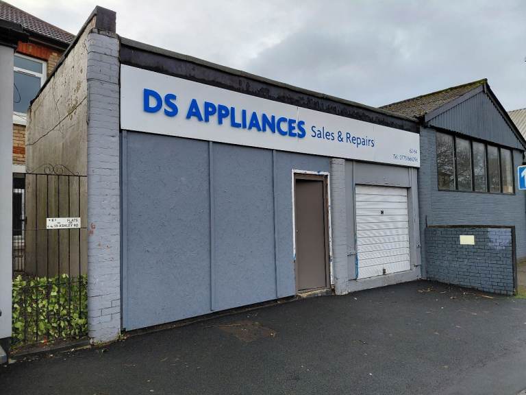 Workshop / Office / storage unit for rent ,  Bournemouth