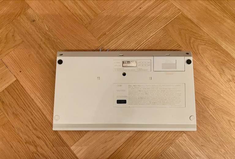 Roland TR-505 Drum Machine + ROM Expansion Linn LM-1, LinnDrum & Oberheim