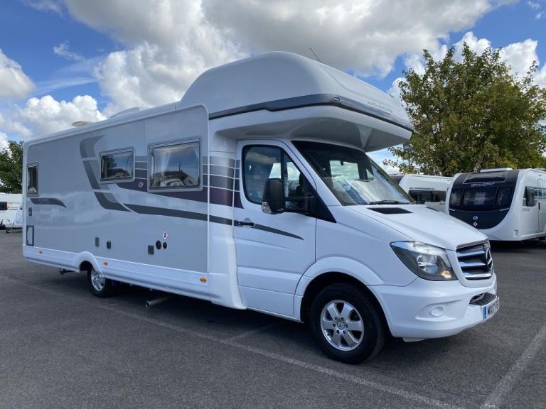 2017 AUTO-SLEEPER BURFORD LUXURY 6 BERTH MOTORHOME
