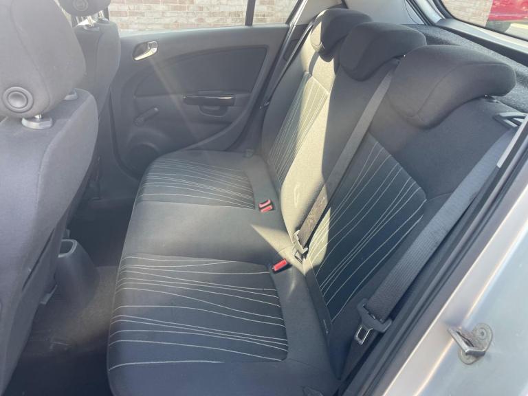 2009 Vauxhall Corsa 1.2i 16v Club 5dr HATCHBACK Petrol Manual