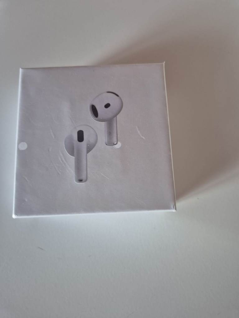 Air pods 4