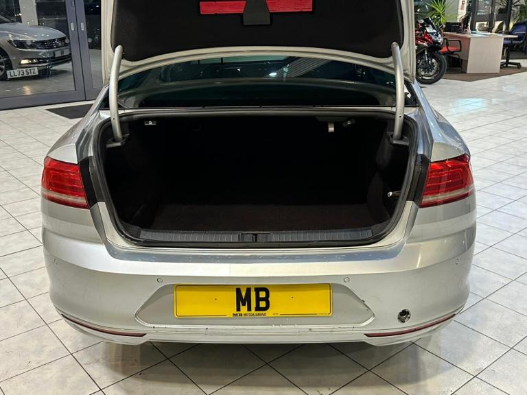 VOLKSWAGEN PASSAT 2.0 TDI BlueMotion Tech SE Business 2015