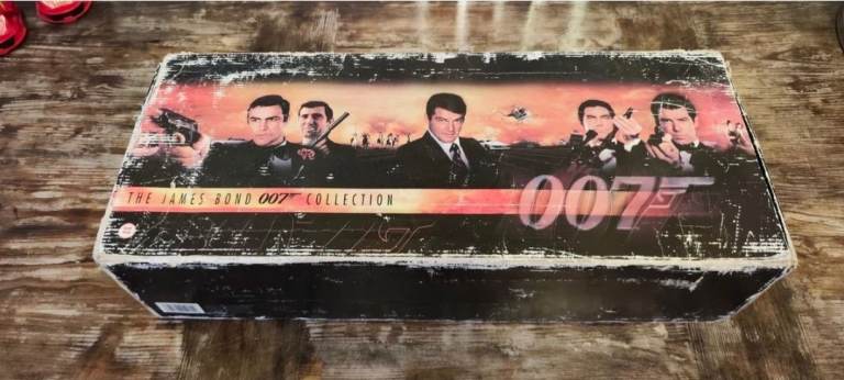 James Bond 007 Collection VHS Tapes – Good Condition