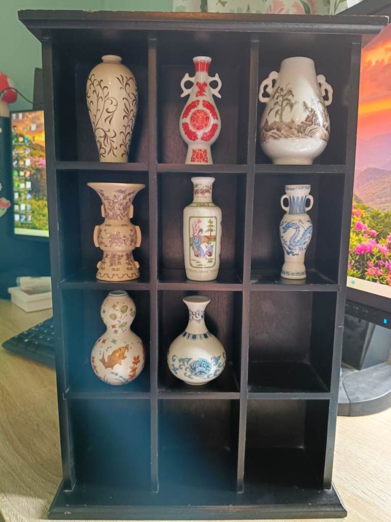 8 miniature Japanese vases - £8 each