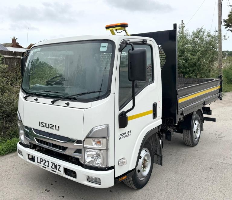 2023 ISUZU GRAFTER N35.125 DROPSIDE TIPPER 3.5 TON 3 SEAT CAB 2,600 MILE EURO-6