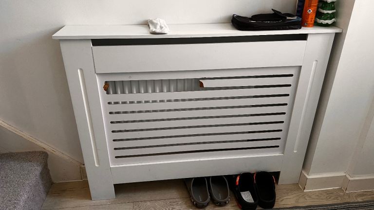 Radiator panel 