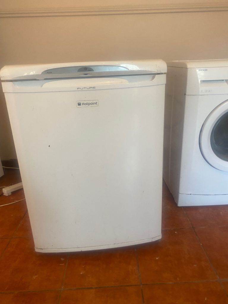 Hotpoint fridge