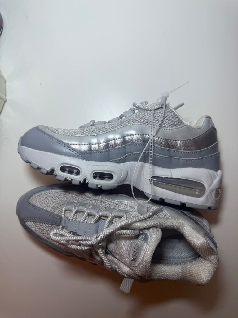 Nike Air Max 95 Trainers – Grey, Brand New