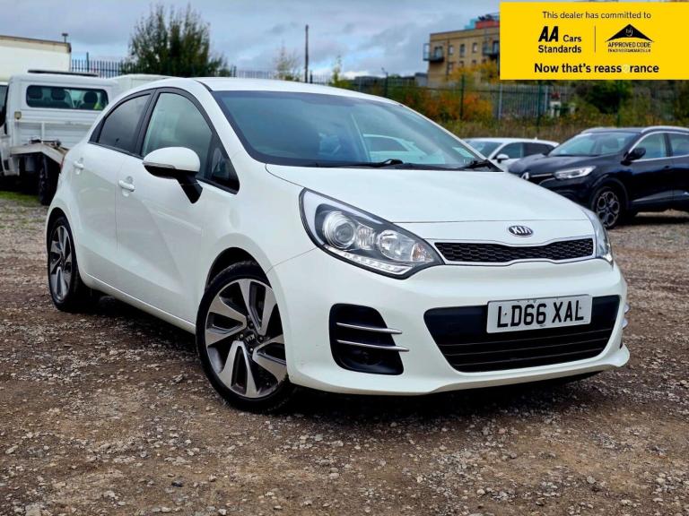2016 Kia Rio 1.4 3 5dr Auto HATCHBACK PETROL Automatic